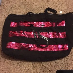 VS Totes